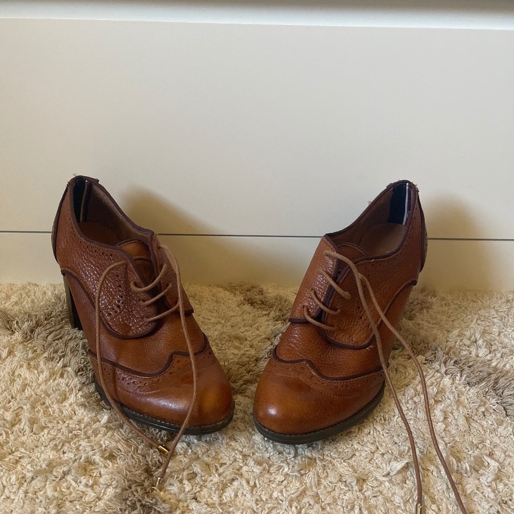 Tommy Hilfiger Healed Loafer